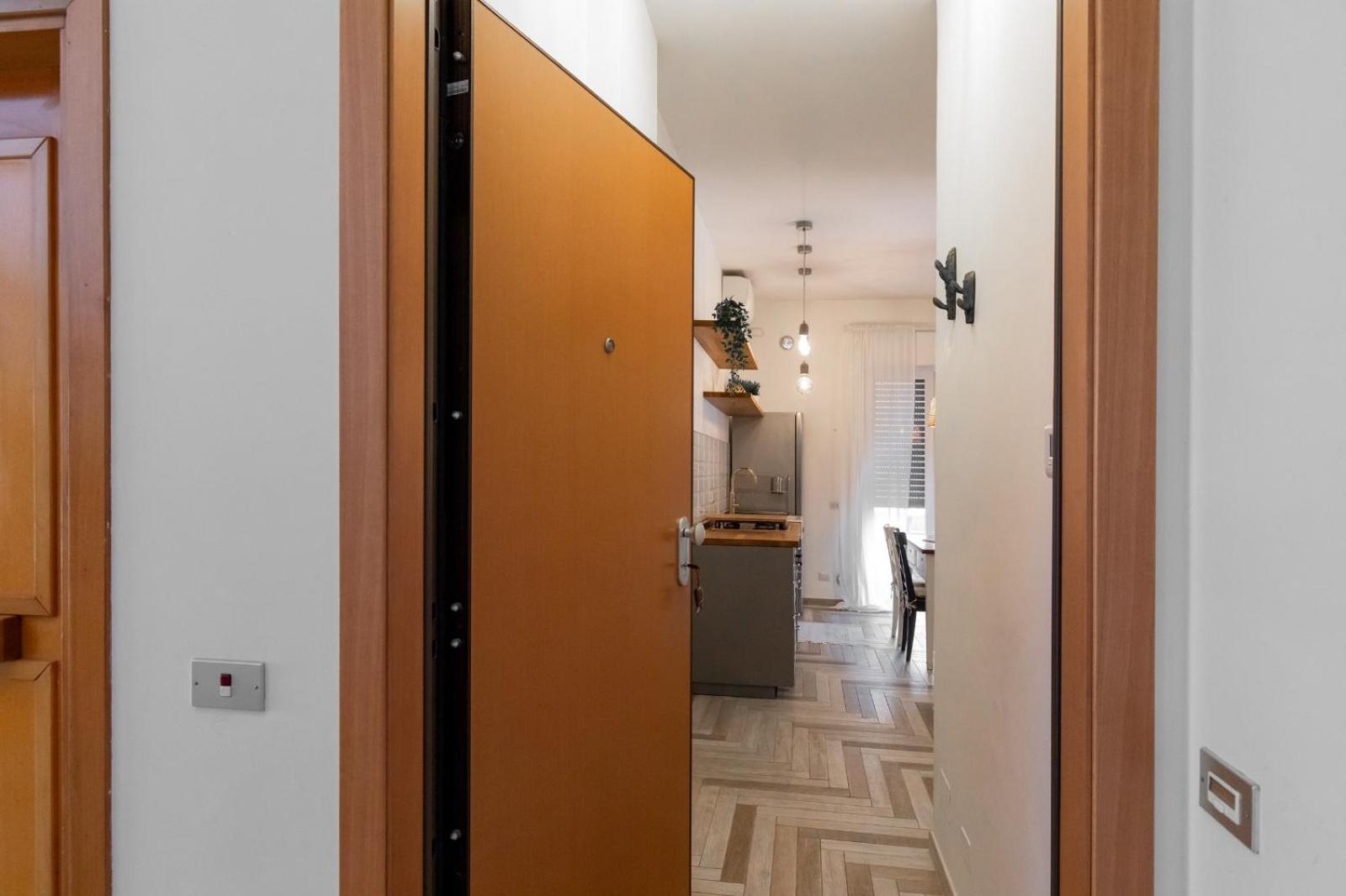 Апартаменти Leo'S Aparment Лідо-ді-Фермо Екстер'єр фото